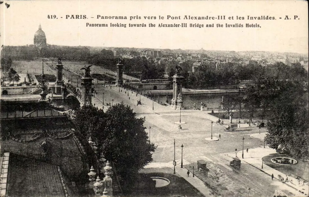 Paris — Panorama aufgenommen nahe dem Pont Alexandre-III und den Invaliden — A. P. n°419 - Vorderseite