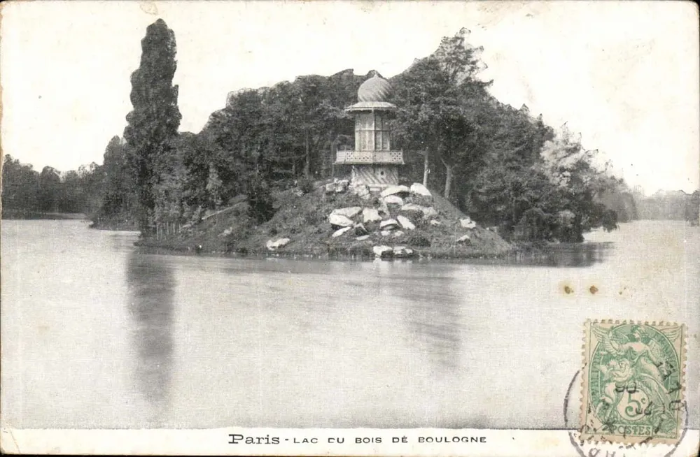 Paris - Lago do Bois de Boulogne — Pagode em ilha — editor não visível - Frente