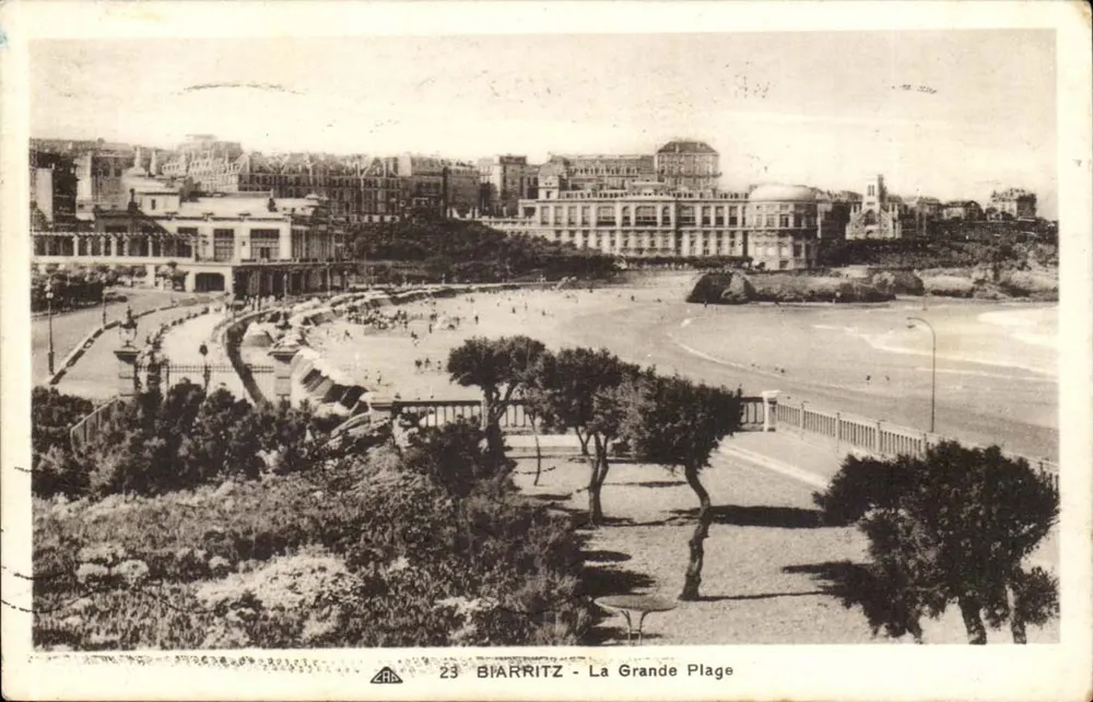 Biarritz - A Grande Praia — editor C° DES ARTS PHOTOGRAPHIQUES - SÉRIA BOURG-GRILL-TICHÉM - Frente