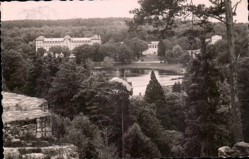 Bagnoles-de-l'Orne — Panorama des Grand Hotels — Ausgabe R. GALLON, Thuen-Malmanson (et-O.) - Vorderseite