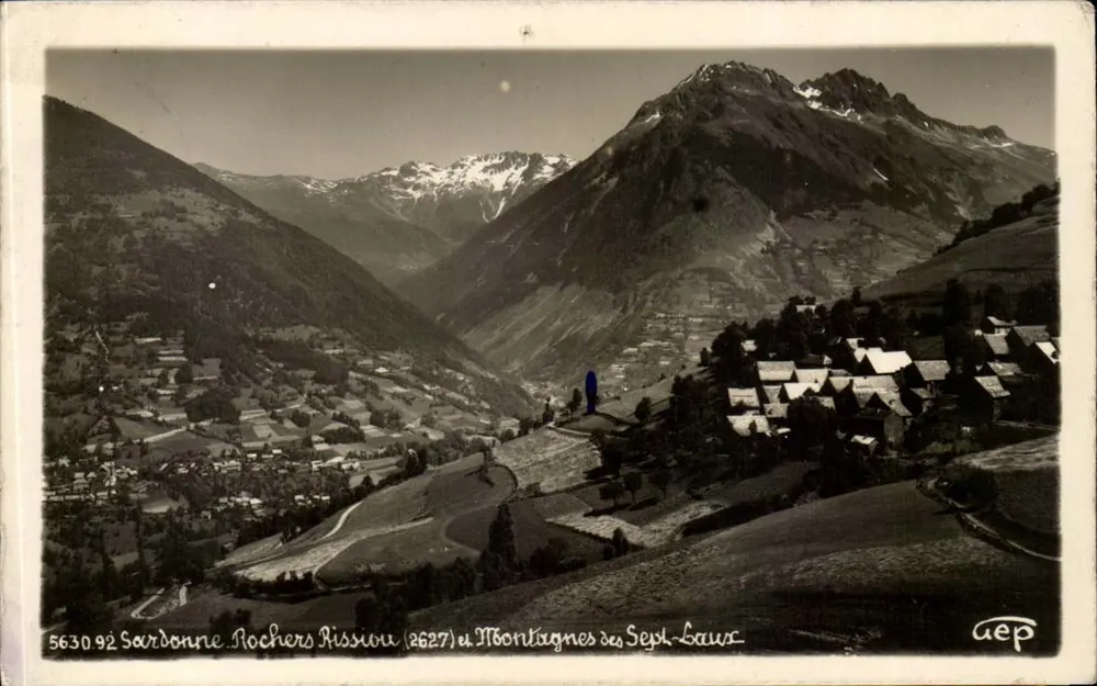 Sardonne, Rochers Rission (2627) und Montagnes des Sept Laux — GEP - Vorderseite