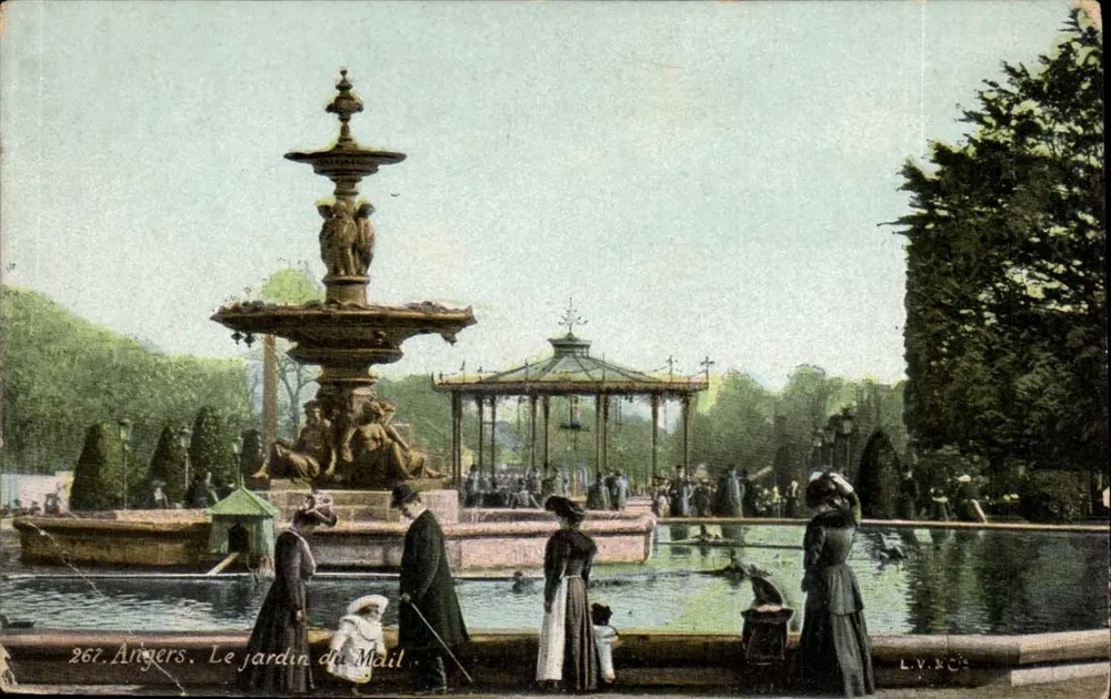 Angers. O jardim do Mail — Fonte e quiosque — LV.RC, n°267 - Frente