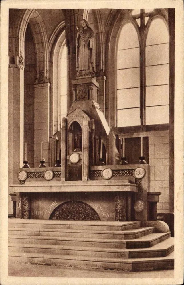 Kirche Sainte-Thérèse — Nancy — Meisteraltar (Criquei, Architekt) - Vorderseite