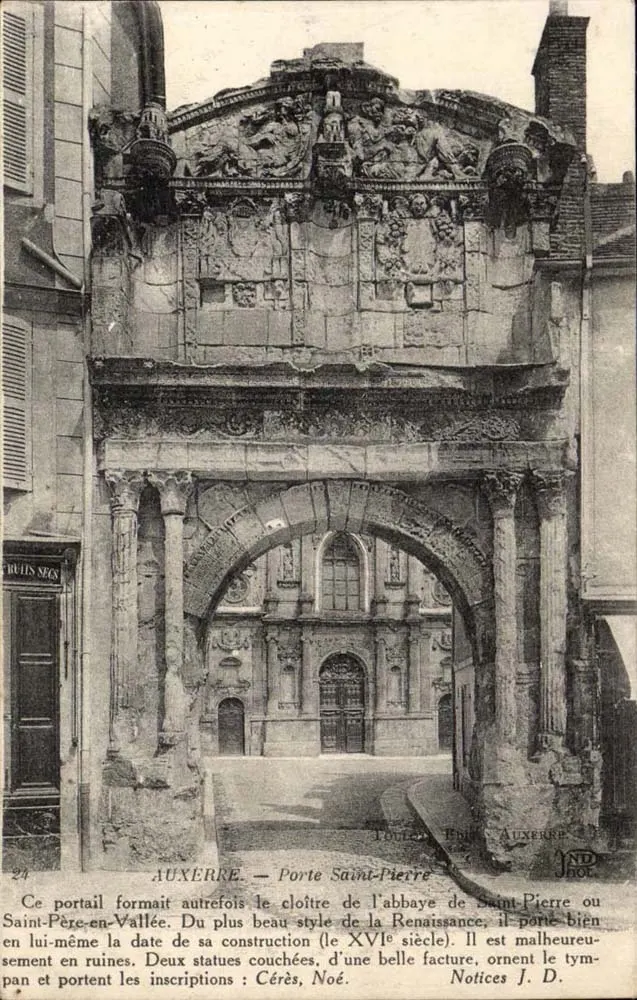 Auxerre — Porta Saint-Pierre — Toulon, Thibault, n°24 - Frente