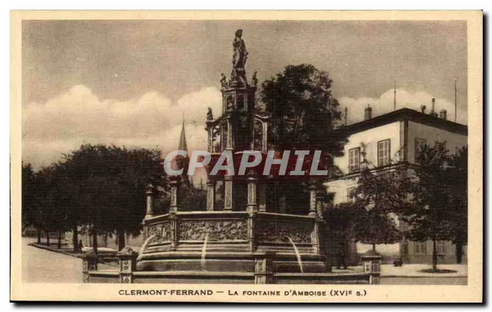 Clermont-Ferrand — Die Fontaine d'Amboise (16. Jahrhundert) - Vorderseite