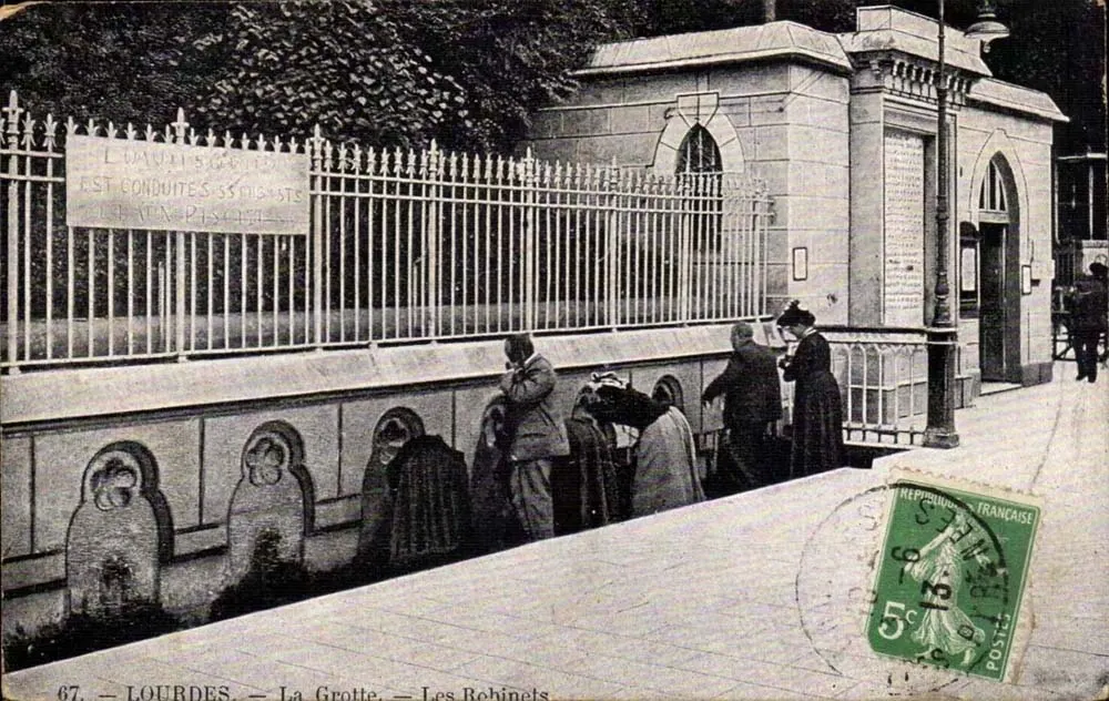 Lourdes — A Gruta — Les Rohinets — Editor: , n° 67 - Frente