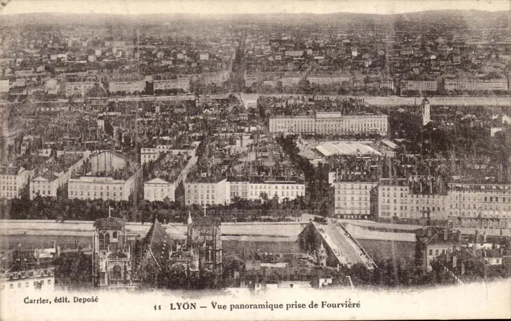 LYON — Panoramablick von Fourvière — Carrler, Verlag Depoisé, Nr. 41 - Vorderseite