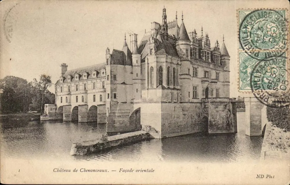 Castelo de Chenonceaux — Fachada oriental — ND Fot - Frente