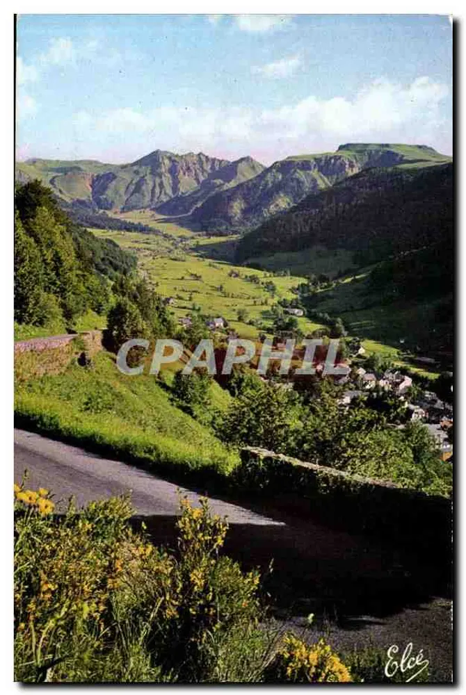 A Vale do Inferno e a Cadeia do Jancy — Clermont-Ferrand, Puy-de-Dôme — Editor Elcée - Frente