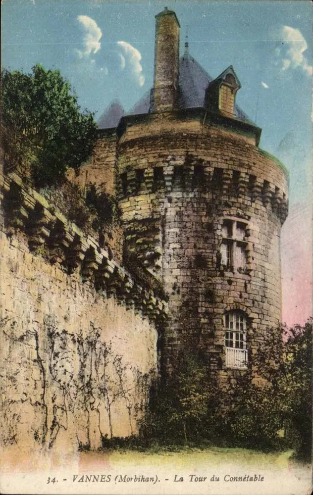 VANNES (Morbihan) — Wieża Konstytucyjnego — wydawca J. Ncrazis, Nantes - Awers
