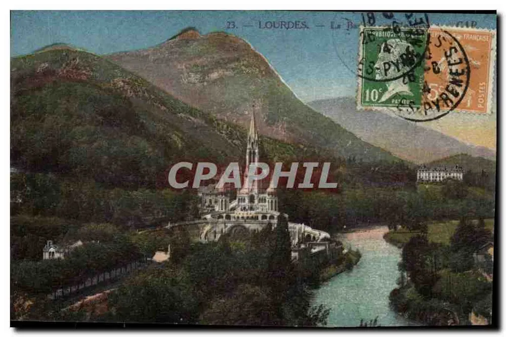 Lourdes — A Basílica — Editor: Les Arts Photographique, Strasbourg, n°23 - Frente