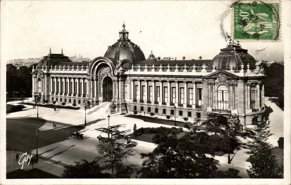O Pequeno Palácio — Paris — Editor Guy - Frente