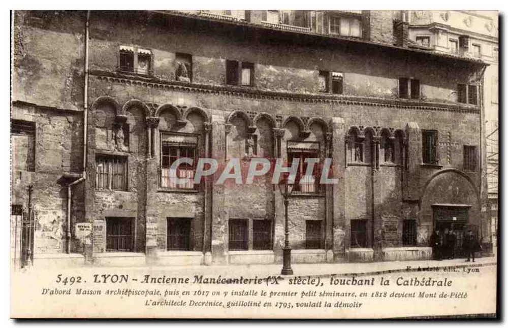 Lyon — Ehemalige Manécanterie (10. Jahrhundert), angrenzend an die Kathedrale - Vorderseite