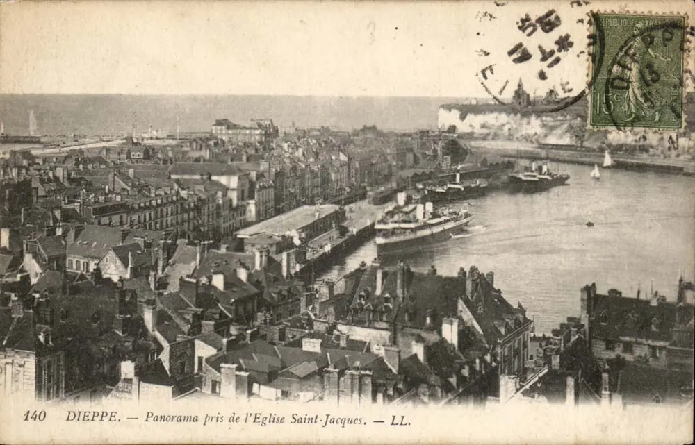 Dieppe — Panorama tirado da Igreja de São Jacó — LL. - Frente