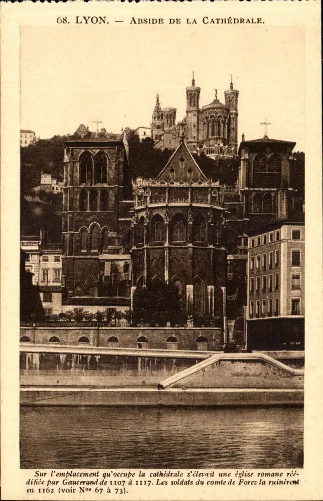 Lyon — Abside da Catedral — X. Contagny, Lyon, Hugo - Frente