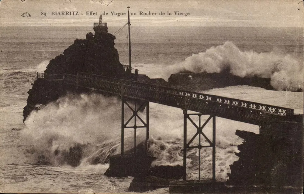 Biarritz - Ansicht der Welle am Felsen der Jungfrau — Verlag 'C.A. des Arts Photo' n°89 - Vorderseite