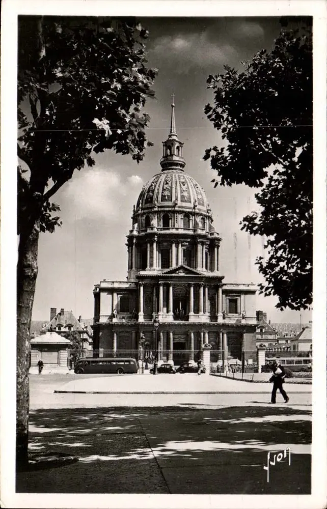 Église Saint-Louis des Invalides — Paris — Éditions d'Art Française - Recto