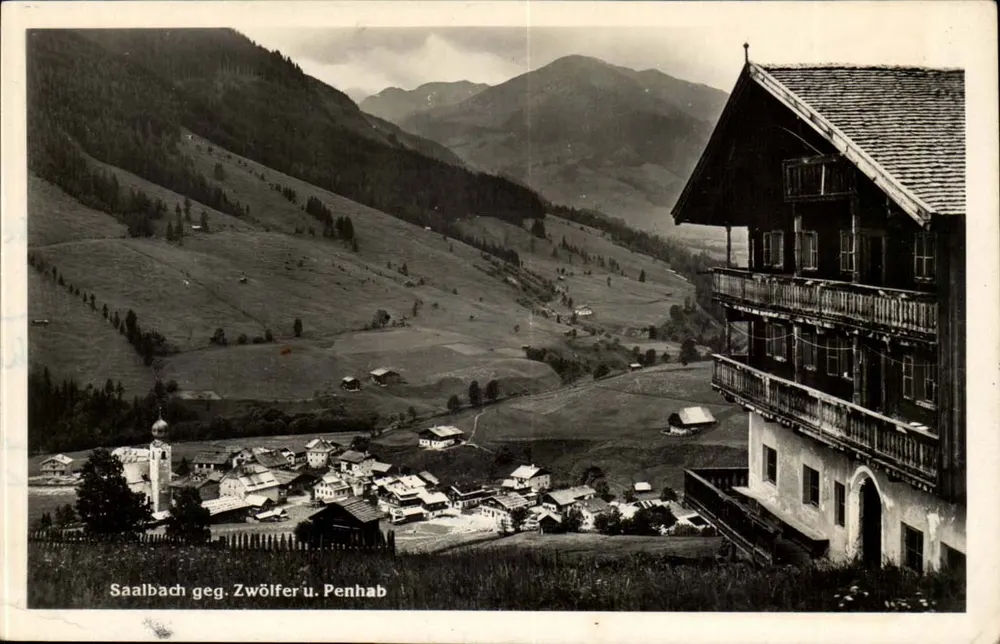 Saalbach bei Zwölfer und Penhab — Panoramablick — Echt Photographie SB 10 - Vorderseite