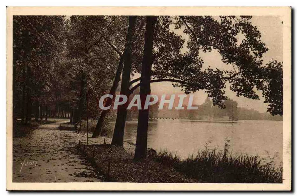 Vista do lago da Douce France — Nice — editor Y. C. 14 - Frente
