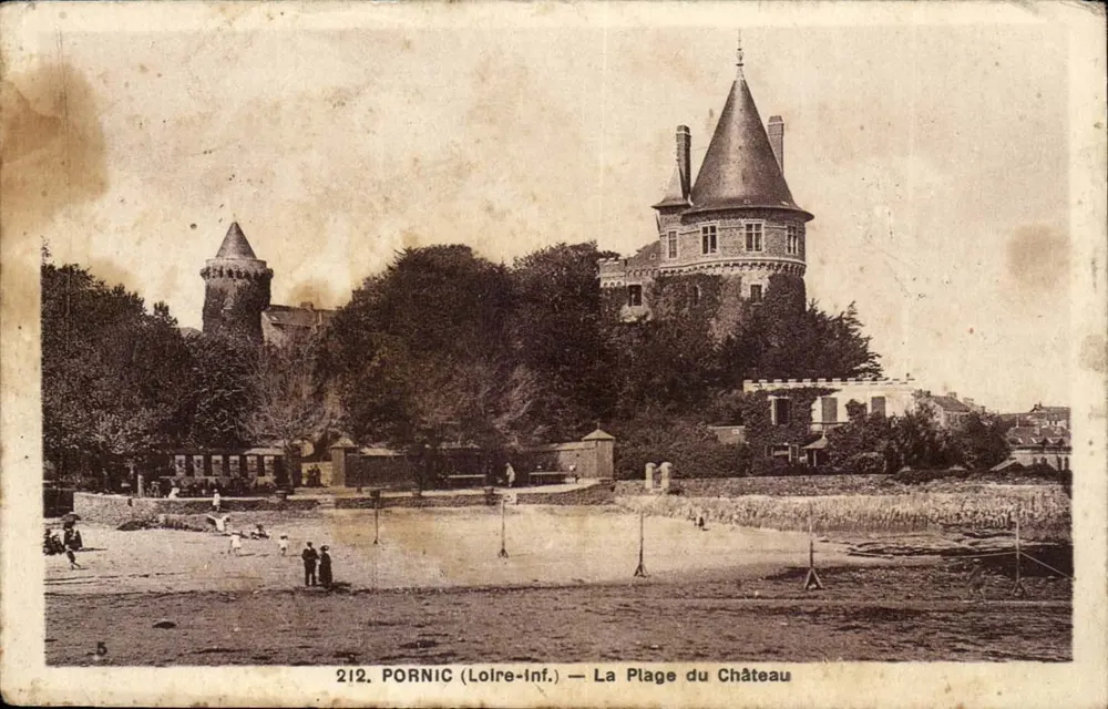 Pornic (Loire-Inf.) — A Praia do Castelo — F. Chapeau, editor, Nantes - Frente
