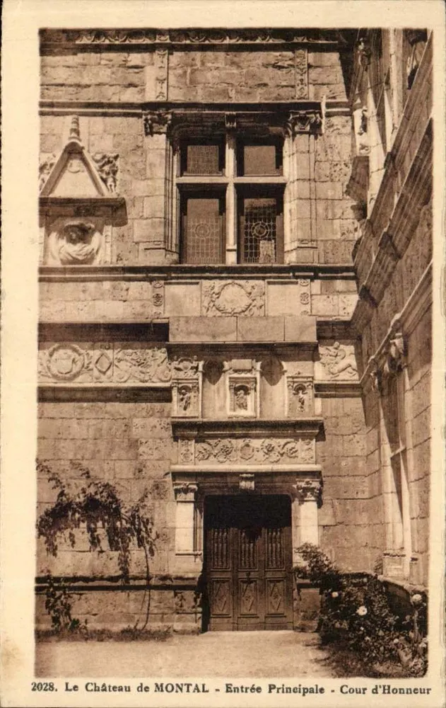 Schloss Montal — Haupteingang - Ehrenhof - Vorderseite