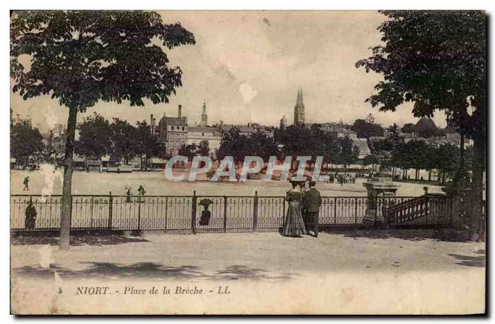 Niort - Place de la Brèche - LL - Frente