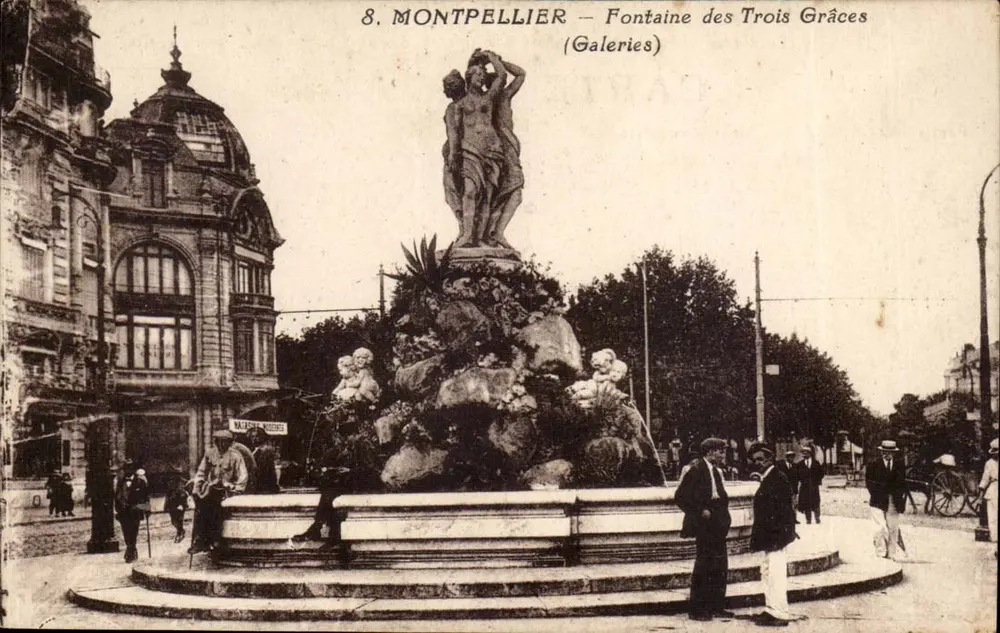 Montpellier — Fontaine des Trois Grâces (Galerien) - Vorderseite
