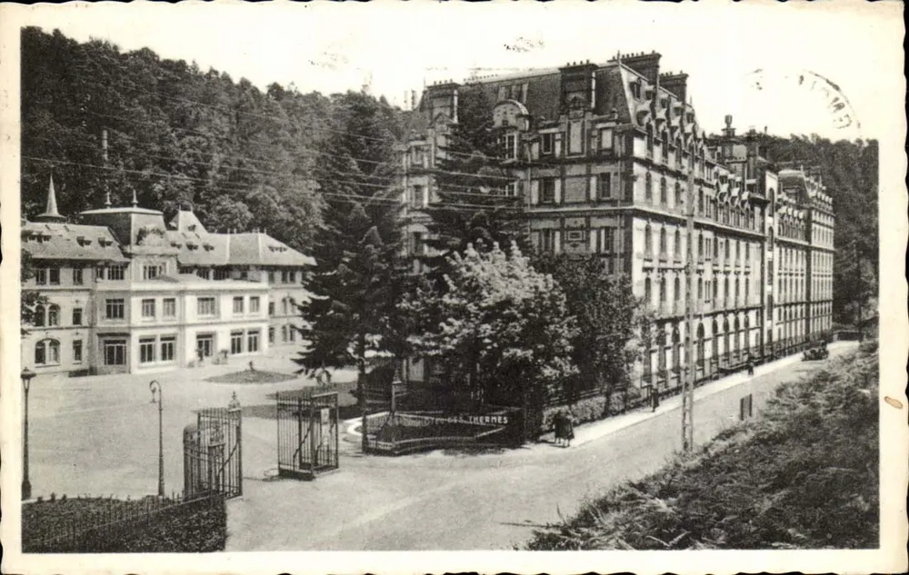 Bagnoles-de-l'Orne — Das Thermalhotel und das Thermalbad — Cie des Arts Photographiques - Vorderseite