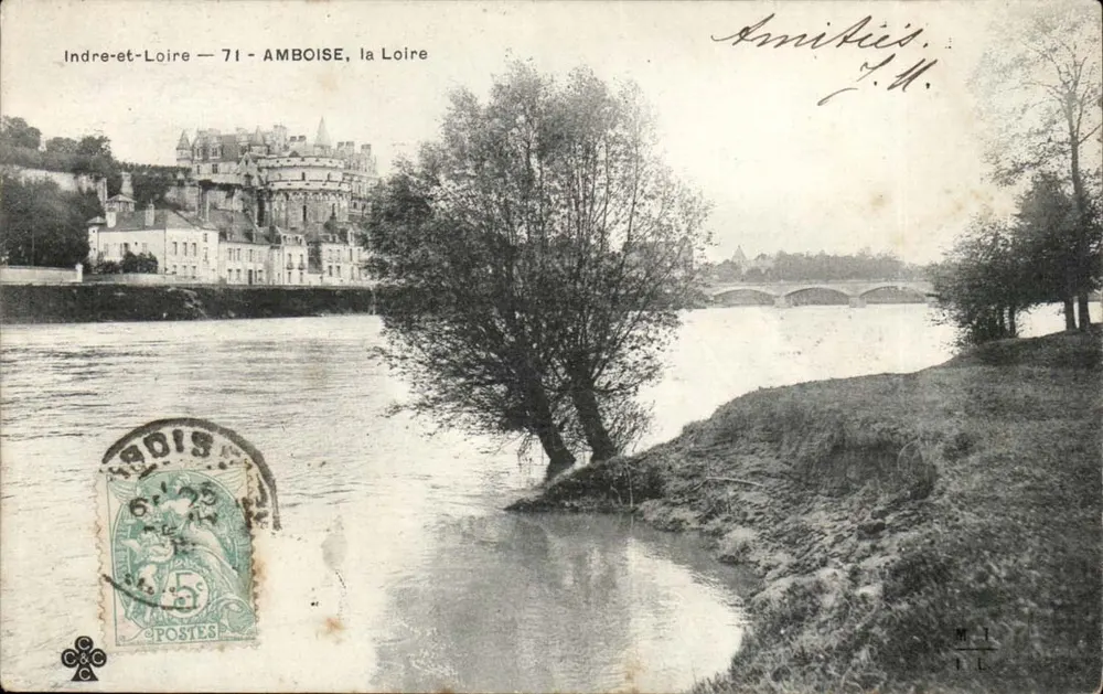 Amboise, o rio Loire — vista do castelo e do ponte — editor Indre-et-Loire 71 - Frente