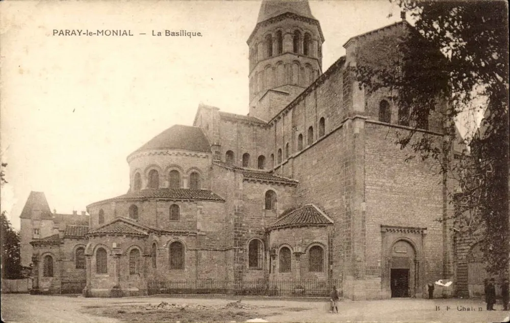 Paray-le-Monial — A Basílica — B. P. Chalonnais - Frente