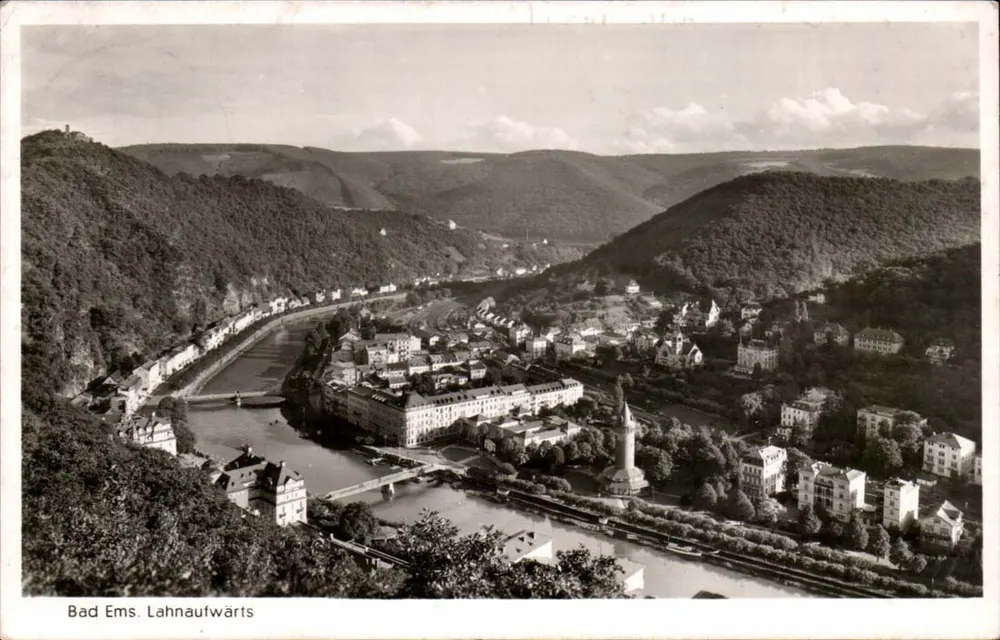 Bad Ems. Lahnaufwärts — Panoramablick — Originalfoto - Vorderseite
