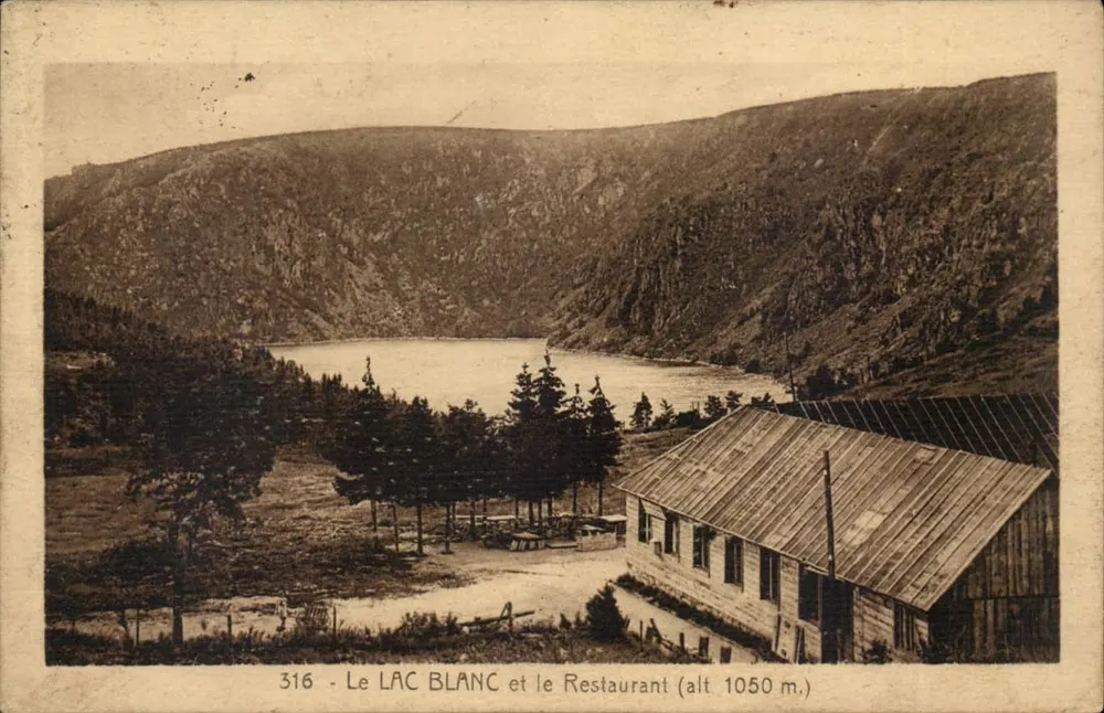 Le LAC BLANC et le Restaurant (alt 1050 m.) — n° 316 — éditeur non visible - Recto