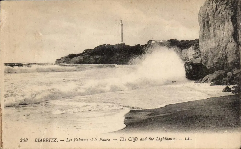 Biarritz — As Falésias e o Farol — LL. — N° 268 - Frente