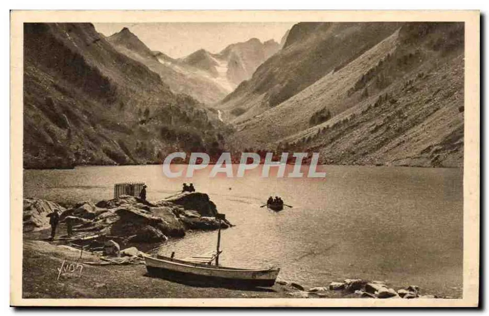Lago de Gaube — Arredores de Cauterets — Os Pirineus — Edições d'Art Yvon, Paris - Frente
