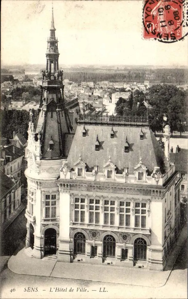 SENS — O Hotel de Ville — LL. - Frente