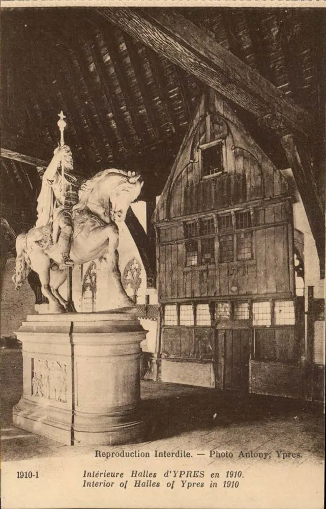 Innenansicht der Halles von Ypres — Nachdruck verboten — Photo Antony, Ypres, 1910-1 - Vorderseite