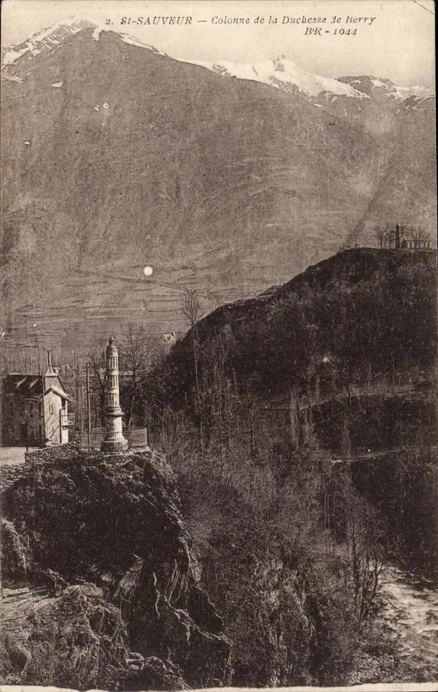 St-Sauveur — Säule der Herzogin von Berry — B.R. - 1044 - Vorderseite