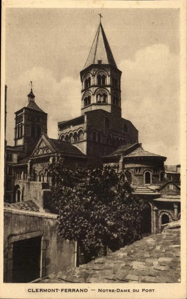Clermont-Ferrand — Nossa Senhora do Port - Frente