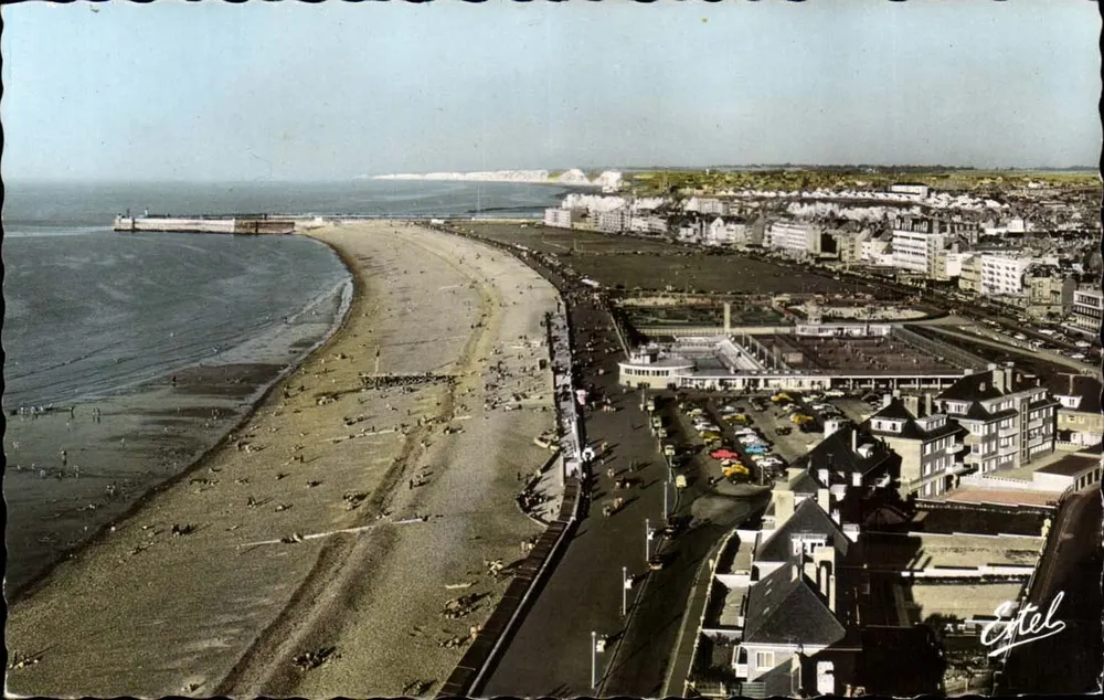 Dieppe — Visão geral da Praia — Editor Estel, n° 55210 - Frente