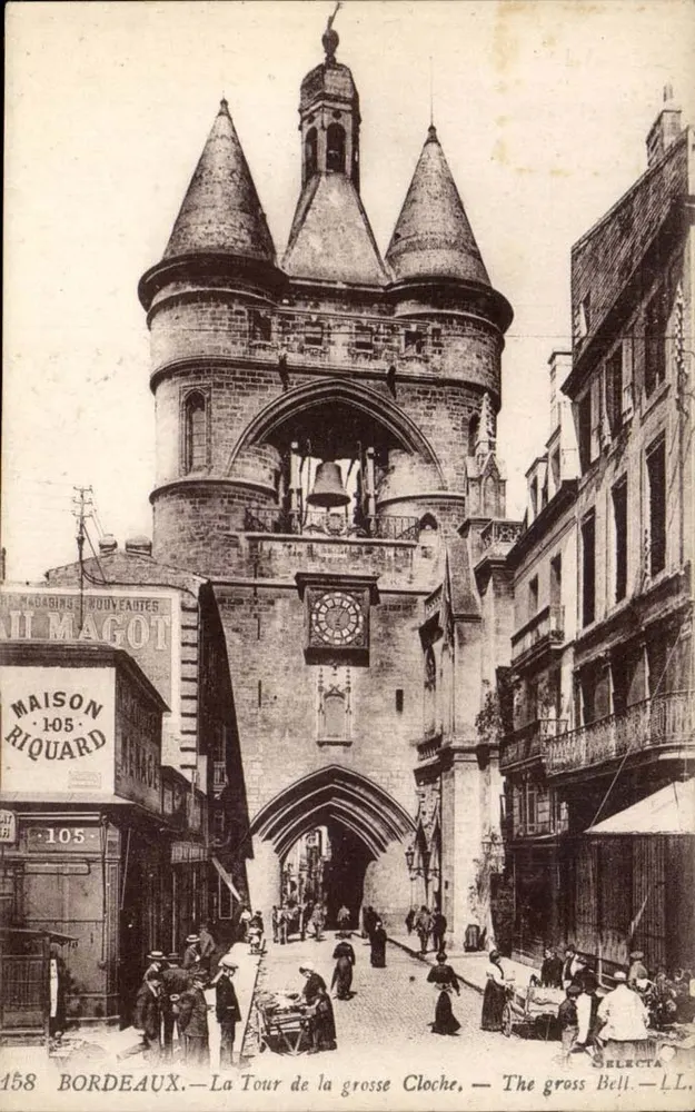 Bordeaux — La Tour de la Grosse Cloche — Maison Riouard, n°158 - Vorderseite
