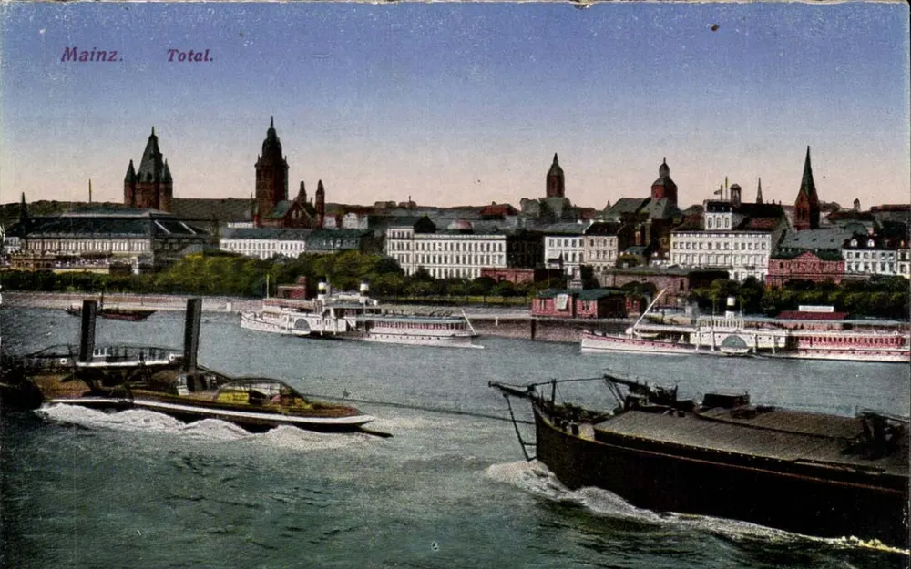 Mainz. Total. — Vista panorâmica da cidade e do rio — editor não identificado - Frente
