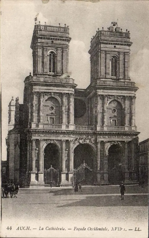 Auch — A Catedral — Fachada Ocidental, Século XVII — LL. - Frente