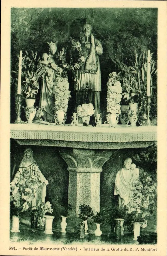 Wald von Mervent (Vendée) — Innenraum der Grotte des R. P. Montfort — n° 391 - Vorderseite