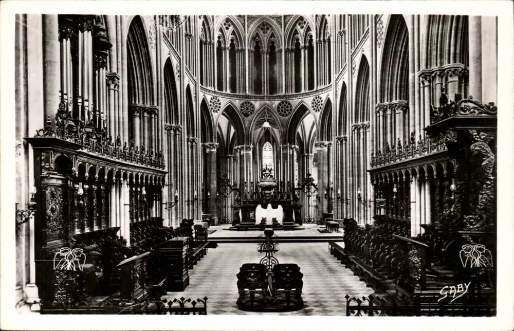 Bayeux (Calvados) — A Catedral — O Coro — Éditions GABY - Frente