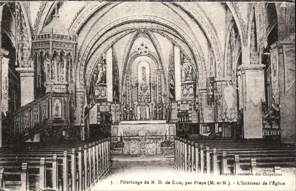 Pilgerreise zur N.D. de Son, von Praye (M. et M.) — Das Innere der Kirche — Exklusive Eigentumsrechte der Kaplanen - Vorderseite