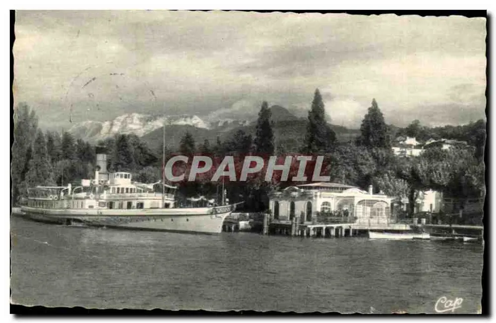 Evian-les-Bains — O Desembarque e a Dent d'Ôche — Editor: Cle des Arts Photographiques - Frente