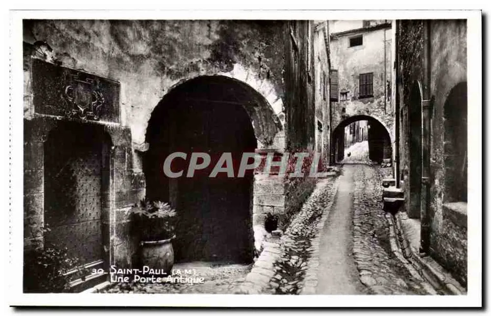 Saint-Paul (A.M.) — Uma Porta Antiga — Edição A. BAUX - Frente