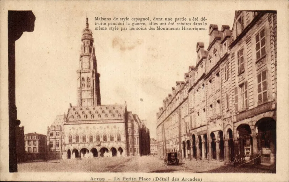 Arras — Kleiner Platz (Detail der Arcaden) — A. Francois, Verlag, gefaltet - Vorderseite