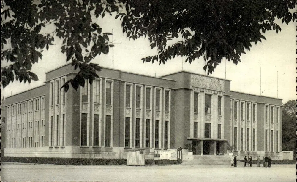 Palast der Gerechtigkeit — Ostend — Éditions ARPO - Brüssel - Vorderseite