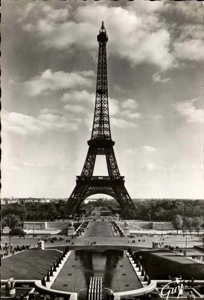 Eiffelturm — Ansicht vom Palais de Chaillot — Édit. d'Art & GUY, Paris - Vorderseite